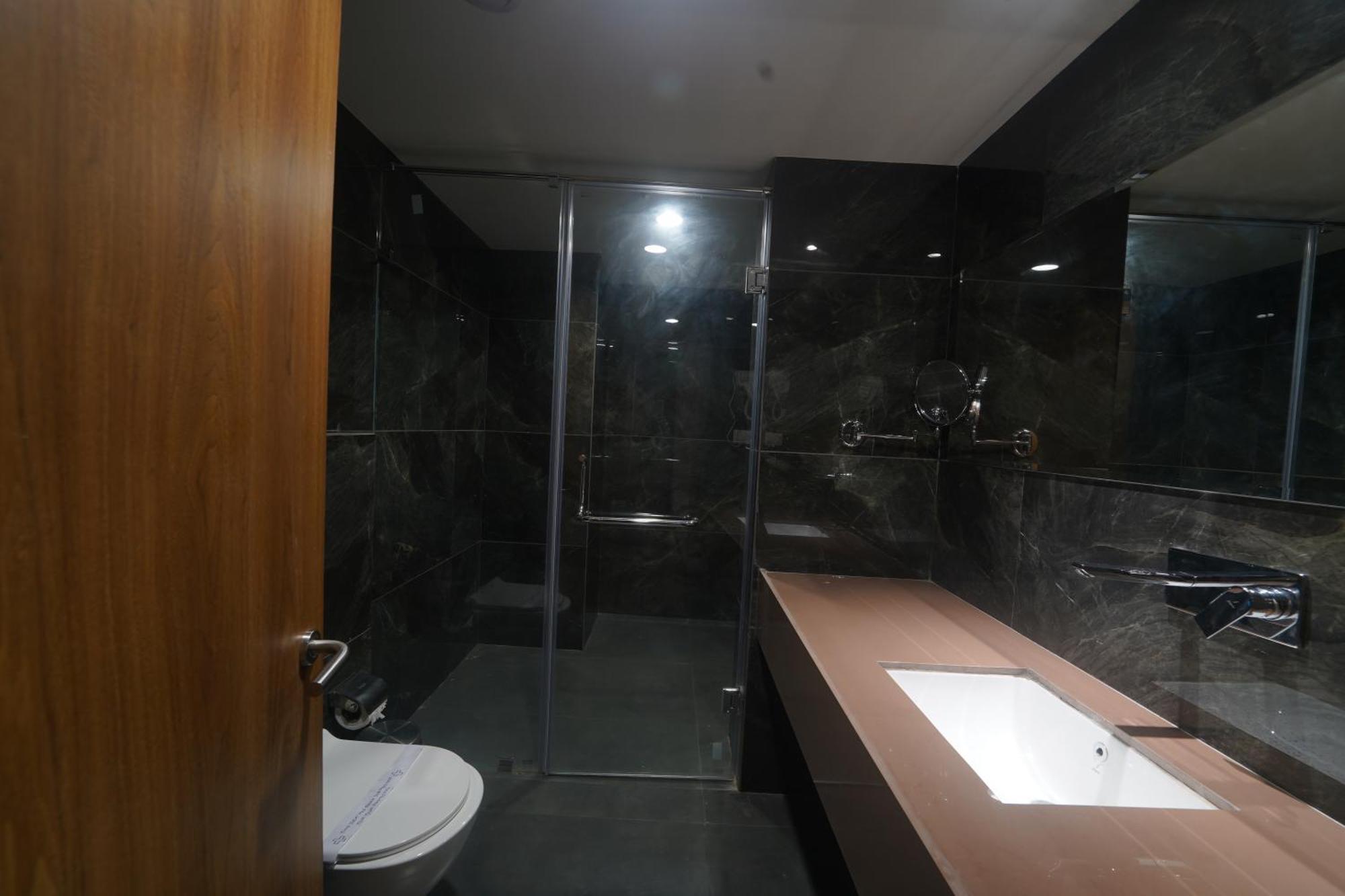Hotel Stature Inn Kevadia Kültér fotó