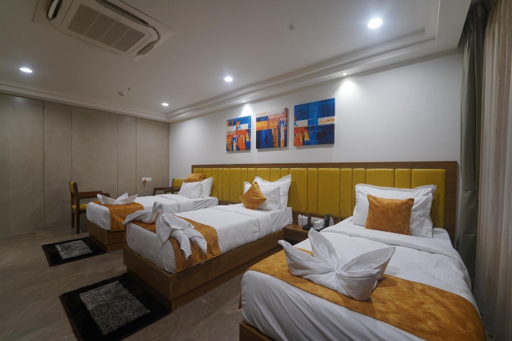 Hotel Stature Inn Kevadia Kültér fotó