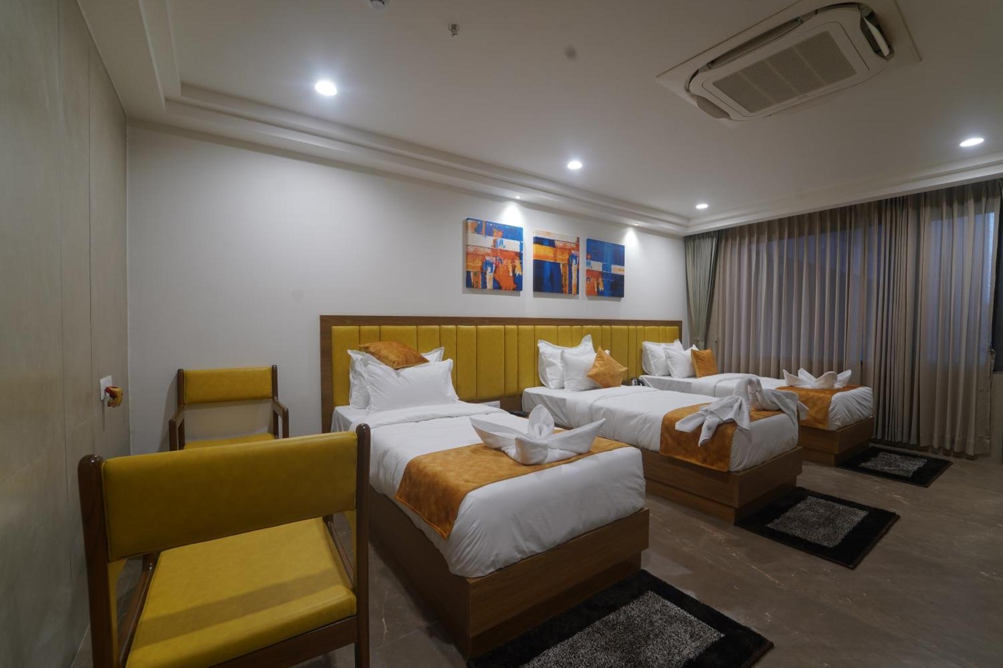 Hotel Stature Inn Kevadia Kültér fotó